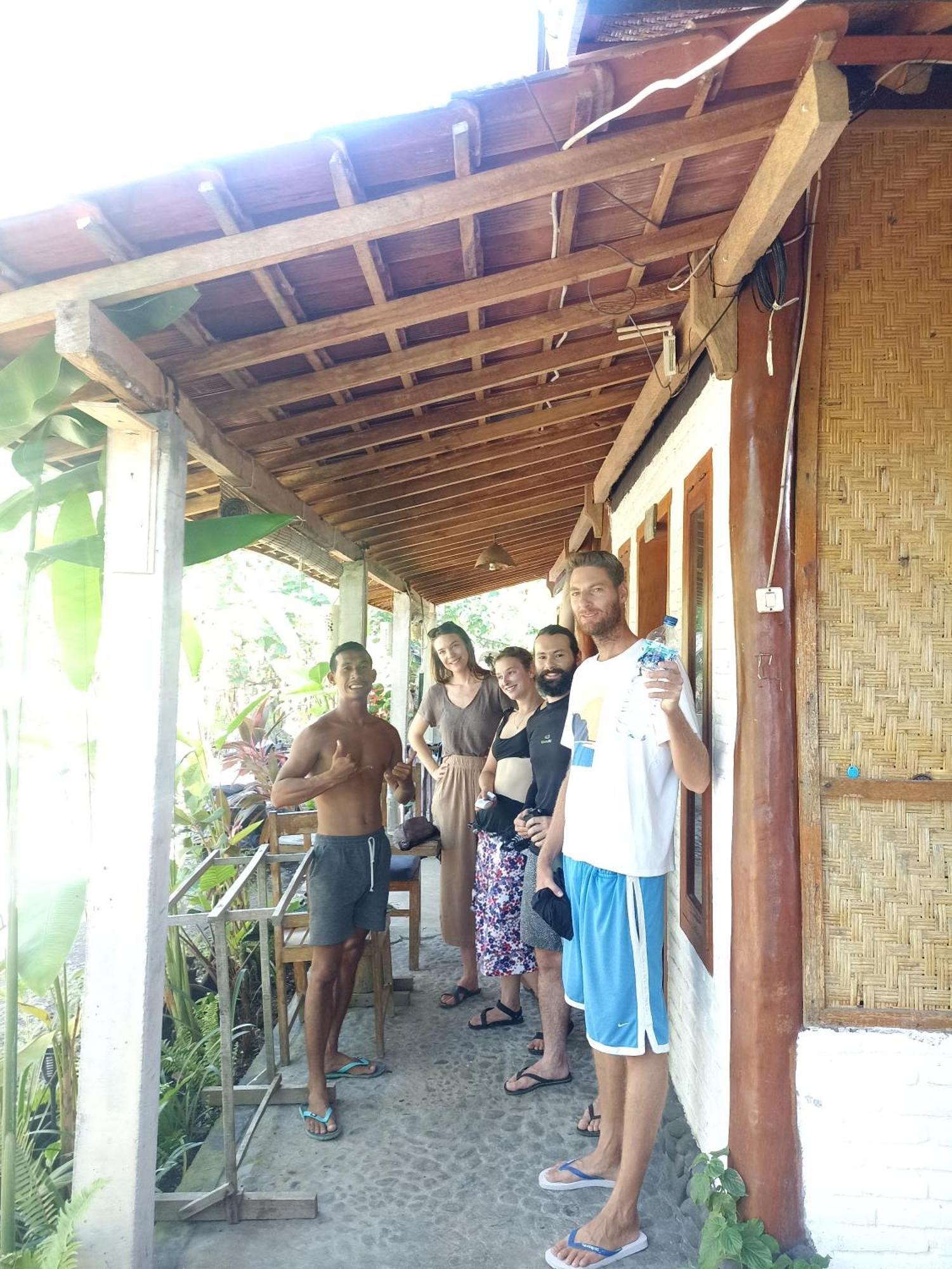 Ayolah Surf House &Surf Camp Apartman Jembrana Kültér fotó