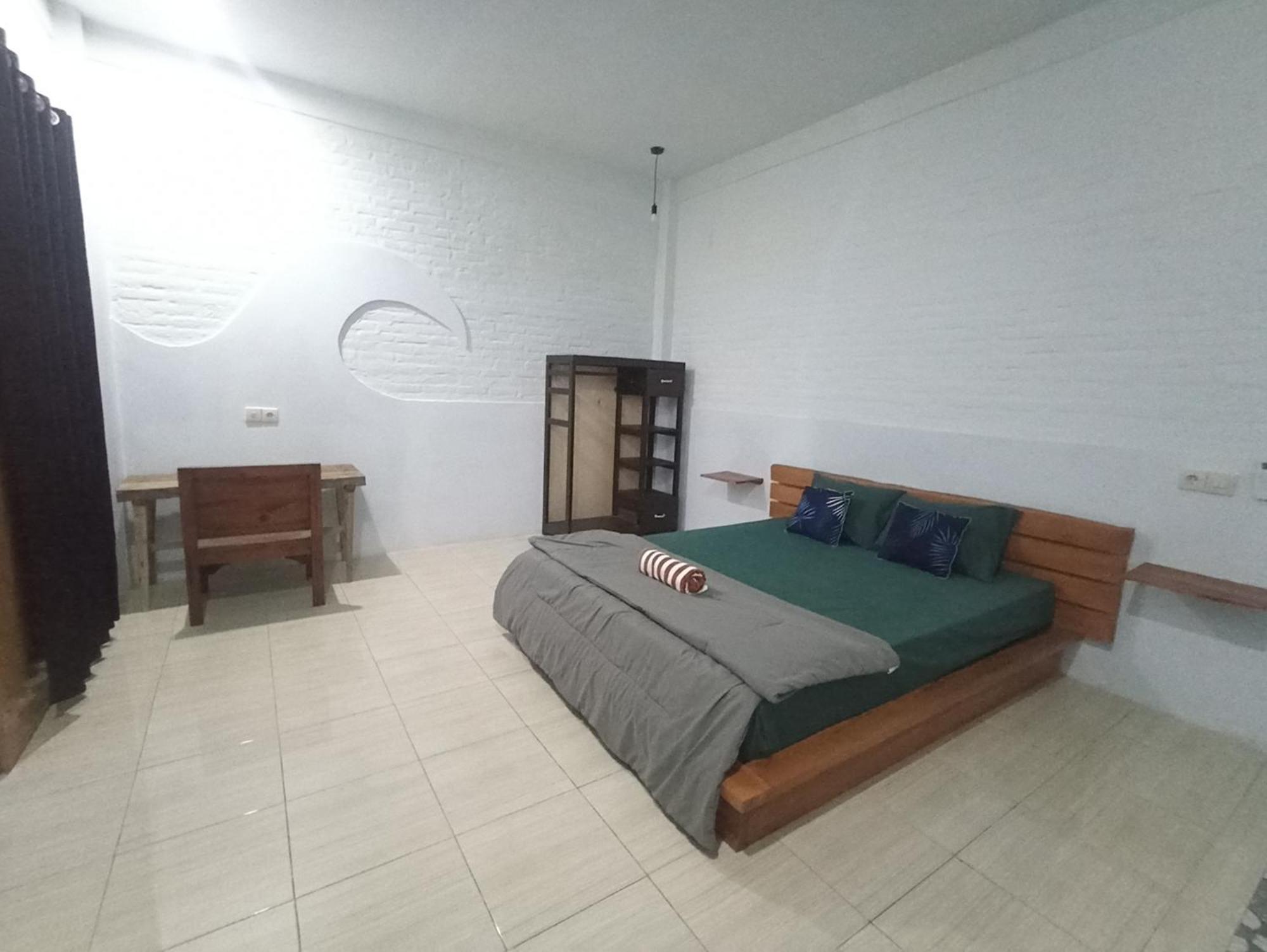 Ayolah Surf House &Surf Camp Apartman Jembrana Kültér fotó