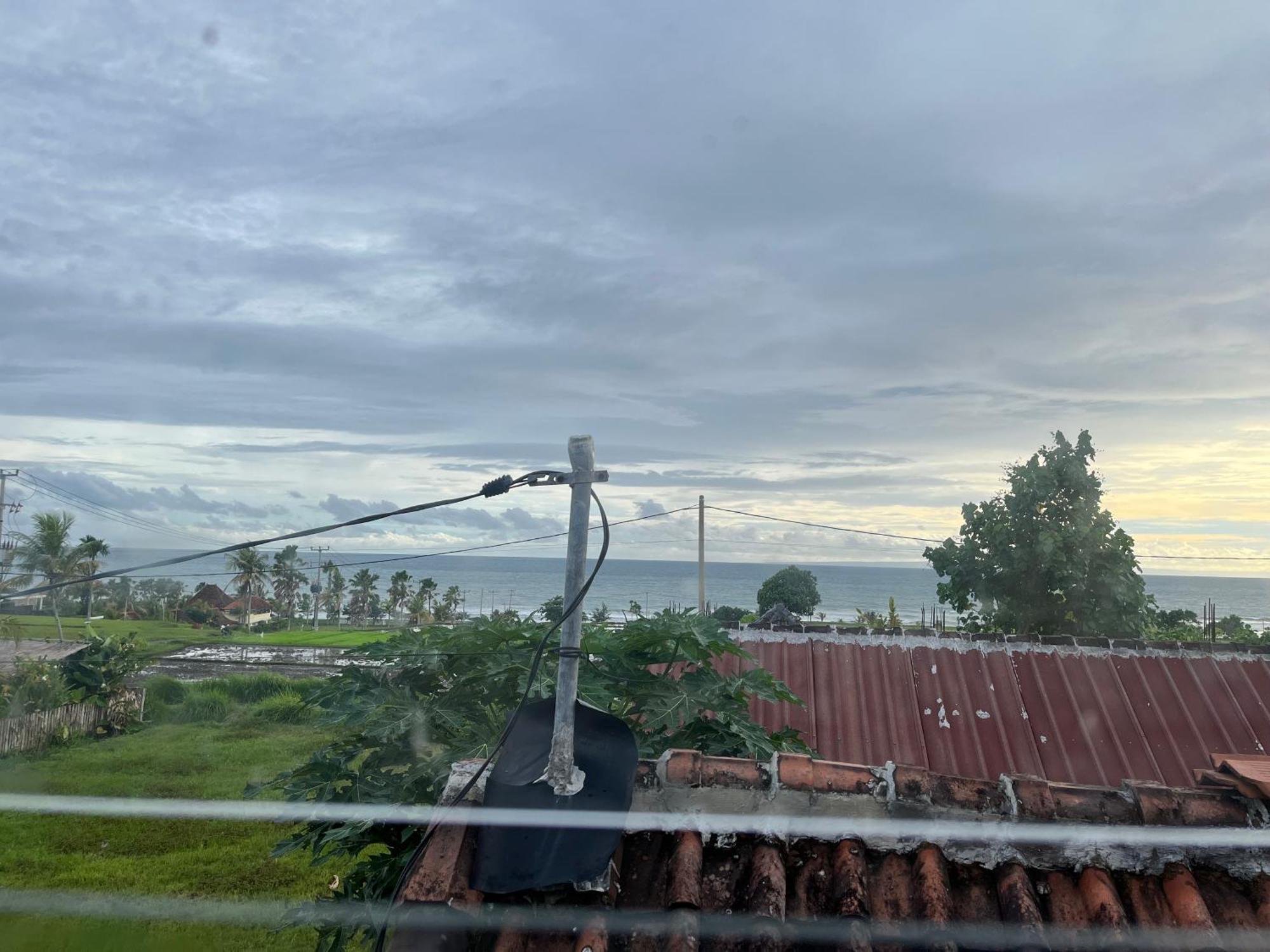 Ayolah Surf House &Surf Camp Apartman Jembrana Kültér fotó